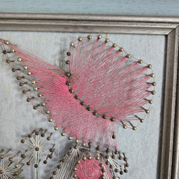 Vintage 1970s String Nail Bonnet Flower Girl Wall Art - Picture 7 of 8